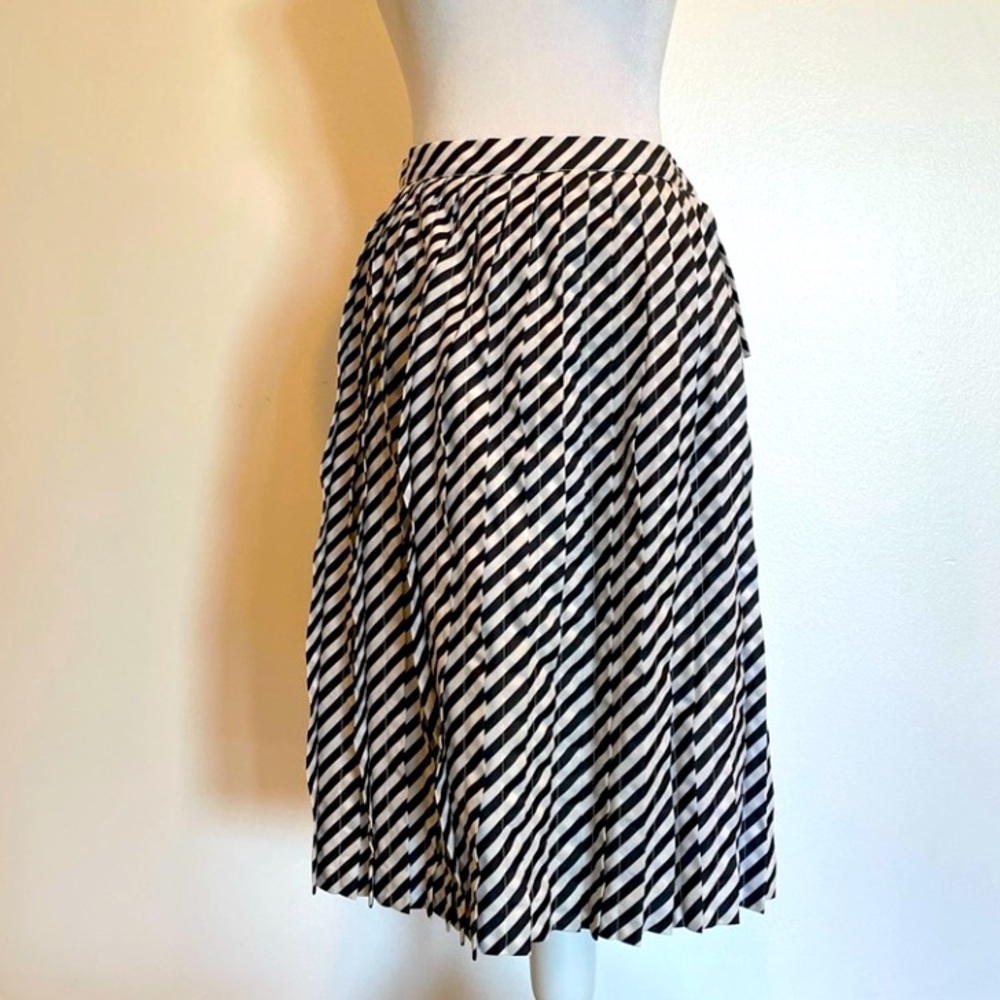 Like new BV cotton skirt